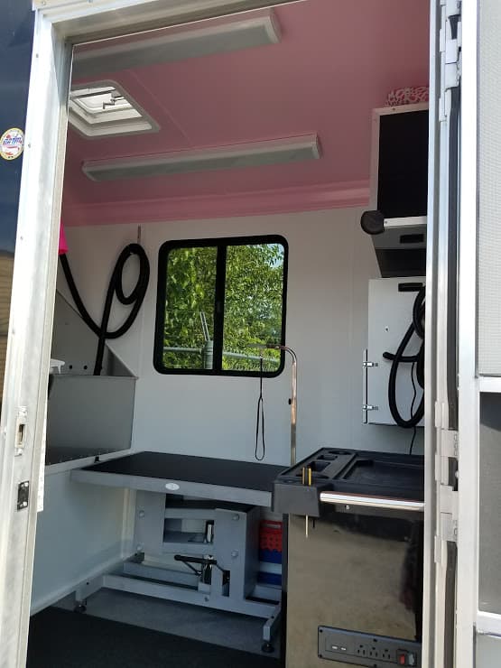 Sassy Paws Mobile Pet Grooming Salon - Mobile dog grooming in Saint Charles, MO